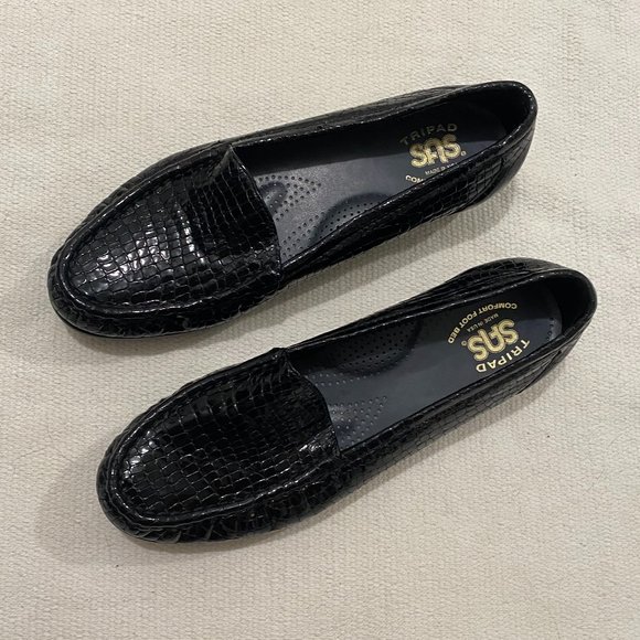 NWOT SAS Simplify Moccasin Loafer - Picture 9 of 12